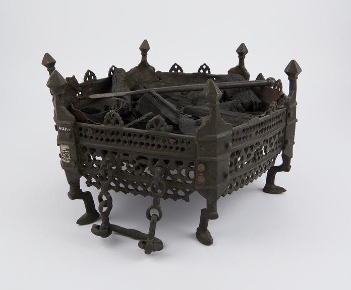 Metal brazier, with two handles