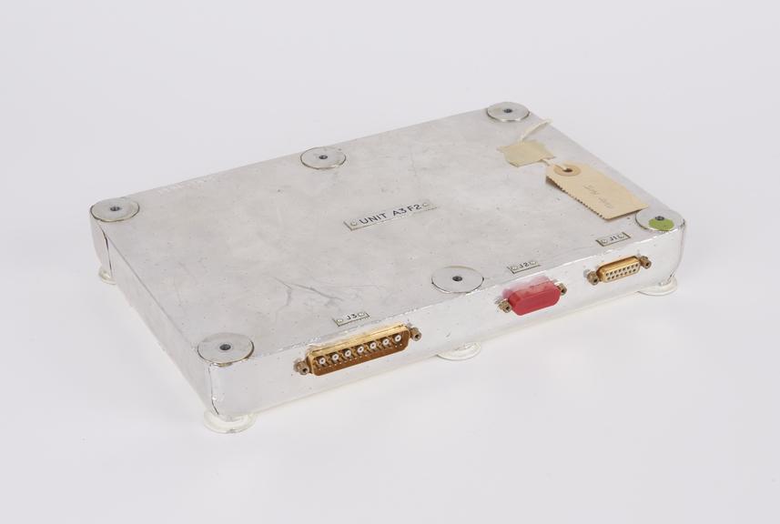 Electronics to drive magnetometers (S24A1 and S24A2)