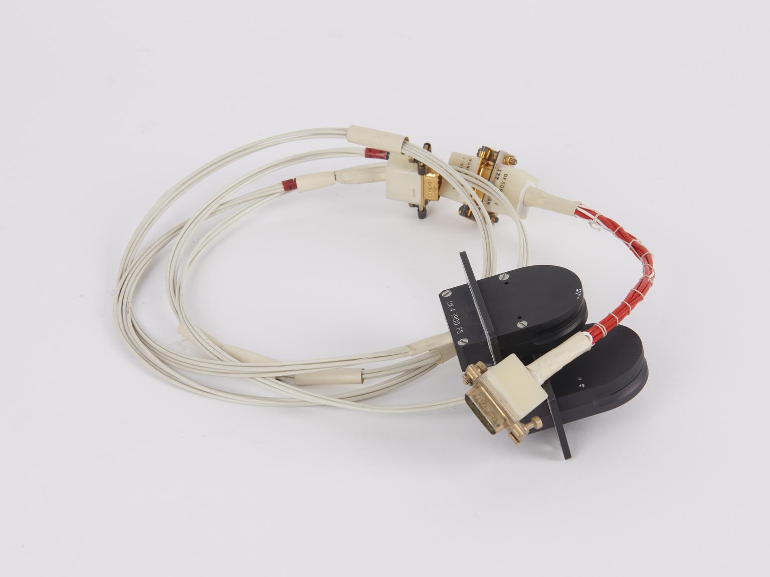 UK4 (Aerial IV) roll phase sensor, 2 units | Science Museum Group ...