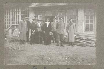 Untitled black and white photograph, Russian Imperial Royal Family