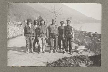 Workmen at Gagri