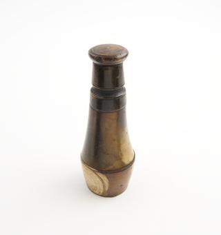 Container made from horn