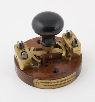 One of two switches with sparking plates (1880)