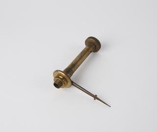 Gauge part of Kelvin divided ring electrometer and gauge