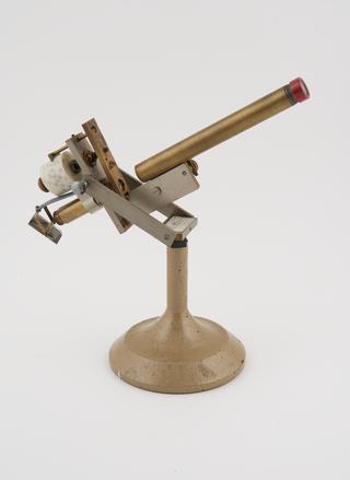 Wedge refractometer used by Horace Dall
