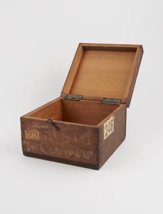 Case for small angle prisms 4 in square for prismatic camera