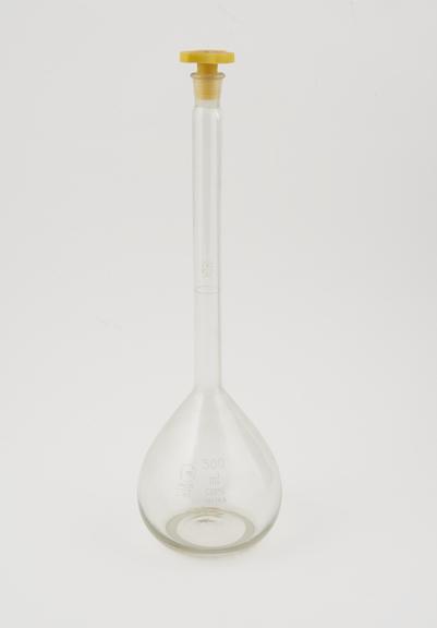 Stoppered flask 500ml complete with polythene stopper and N.P.L