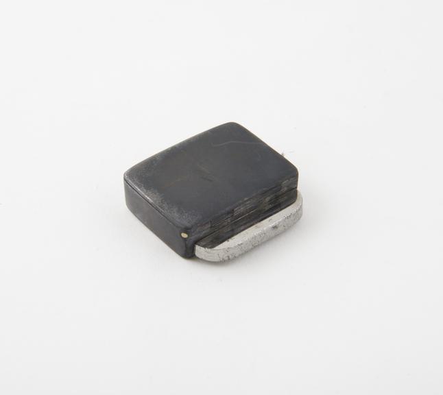 Tinder-holder (length 1 1/4 in) of silver; rectangular