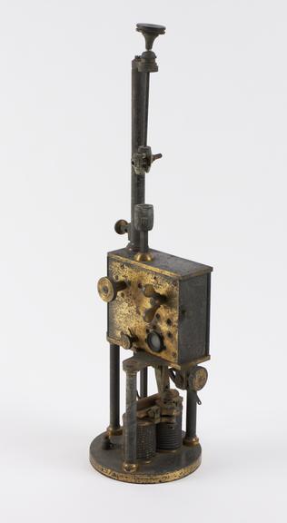 Clockwork carbon arc apparatus, unsigned, mid 19th century.