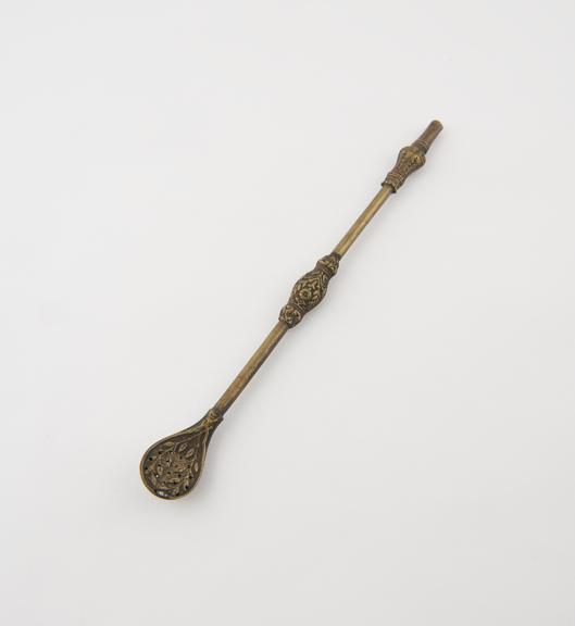 Brass mate spoon, bombilla, with decorated bowl and stem