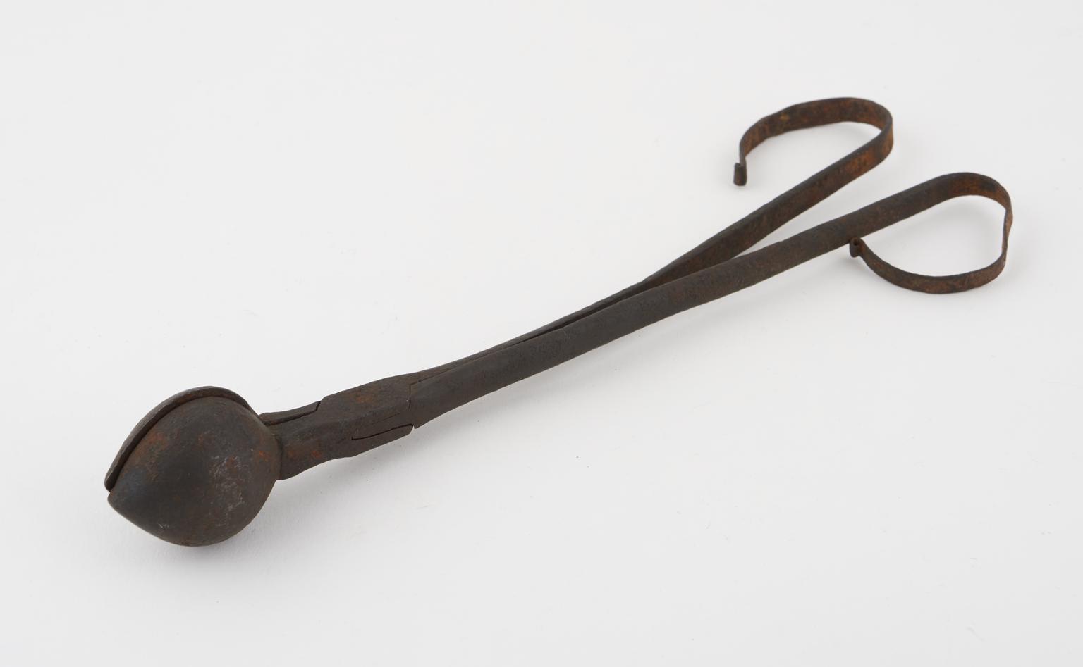 Candle douter in wrought iron | Science Museum Group Collection