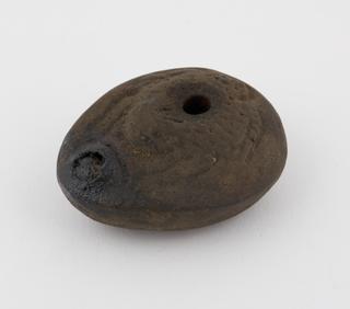Romano-Egyptian pottery oil lamp with 'frog' motif