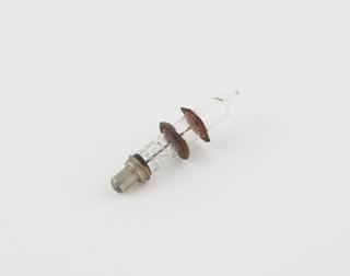 Wade Bequest collection of valves: Western Electric type 724B radio valve