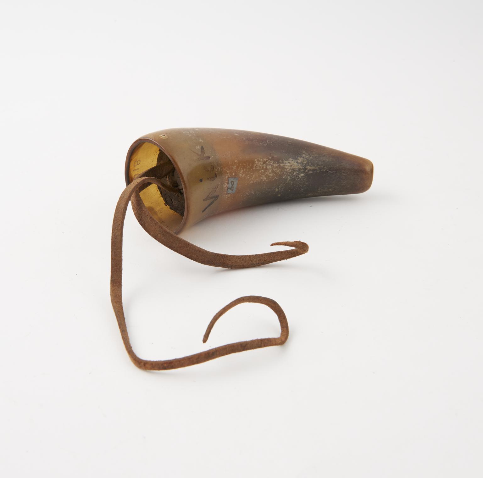 Horn Science Tinder-horn (length 5 ins) | Science Museum Group Collection