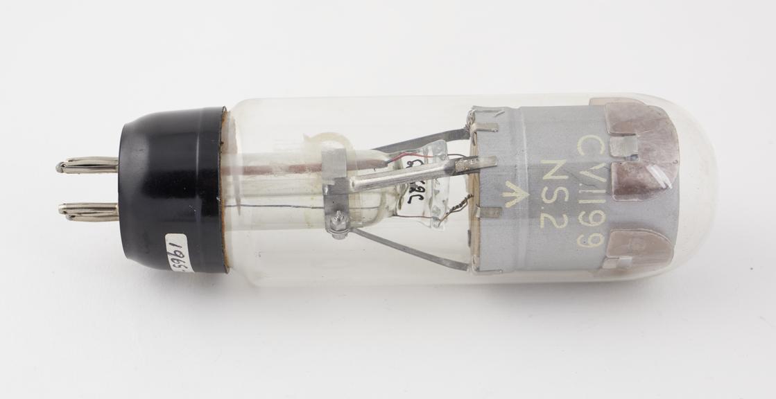 Vacuum tube type CV1199 (stabiliser)