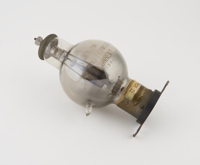 Cossor triode valve, type T