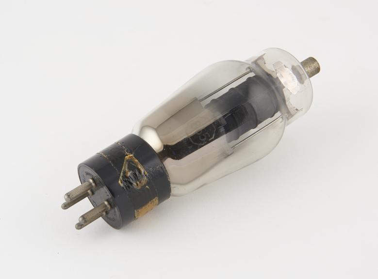 RCA Radiotron valve, type 865, pinch marked 11593