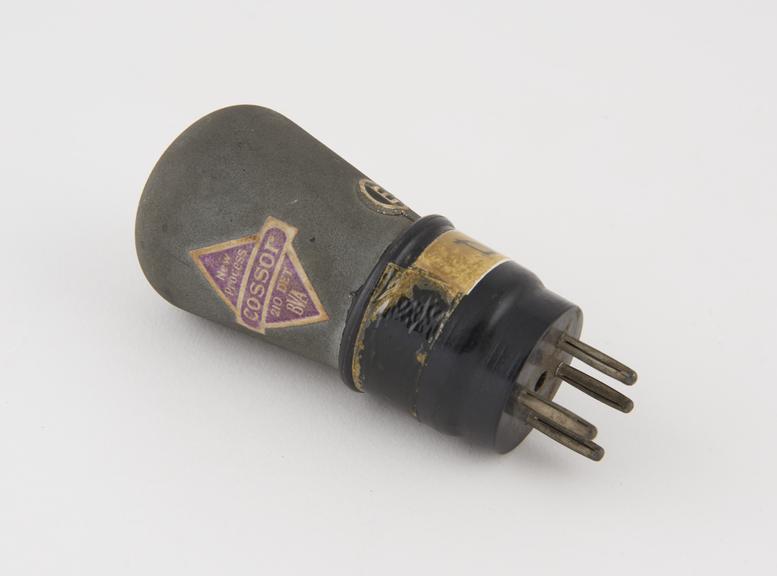 Cossor detector triode, type 210 DET, B4 base