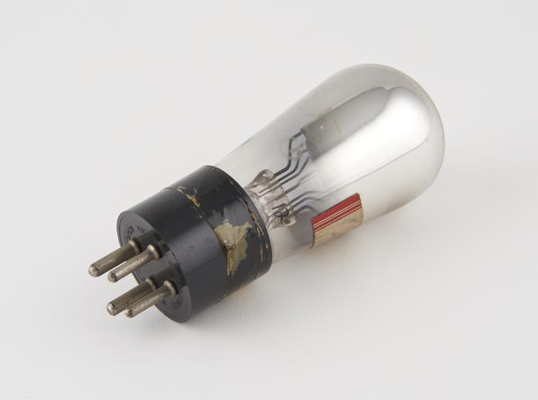 RCA Radiotron valve, type UX112-A, marked L328 118