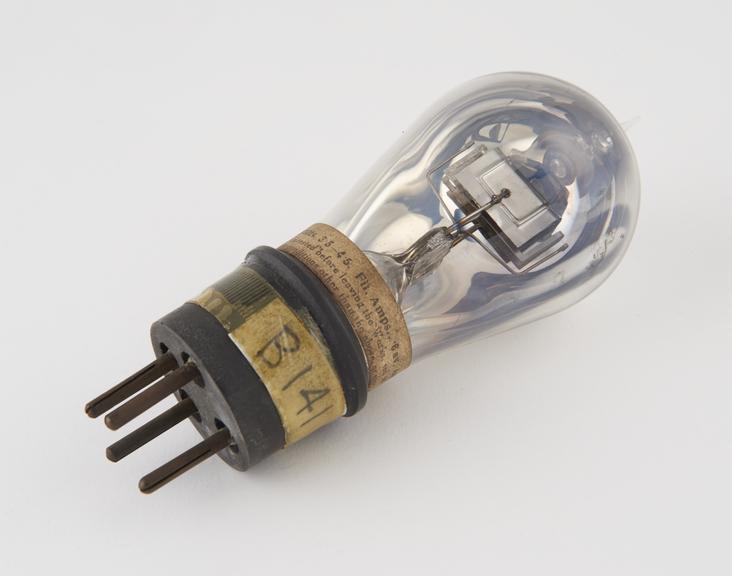 C.A.C. AF triode valve, type B.E.-6L.F