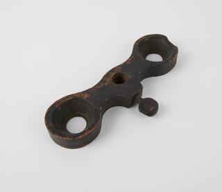 wooden retort clamp