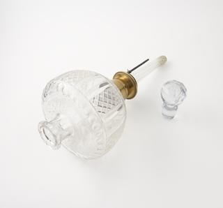 Electrophorus for instantaneous light device