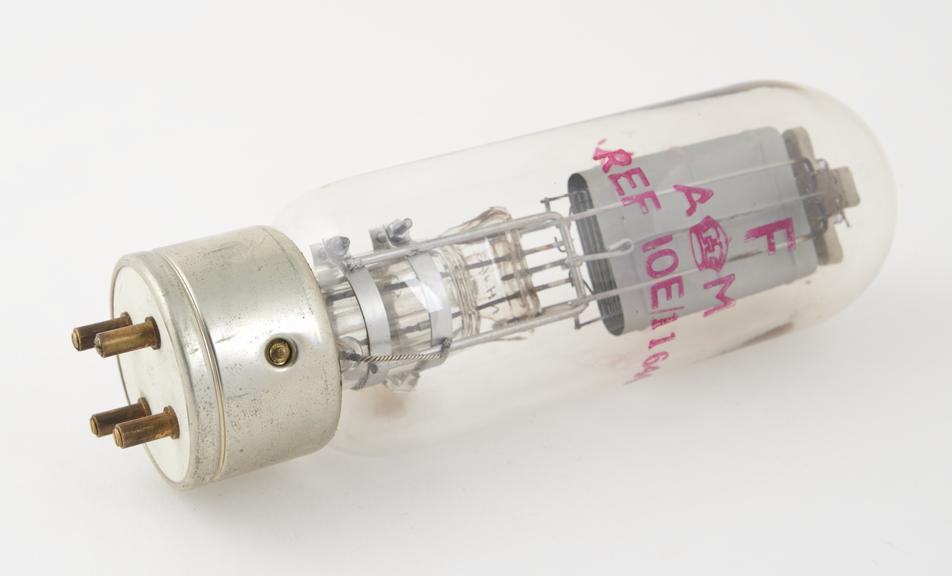 Vacuum tube type CV25 (triode)