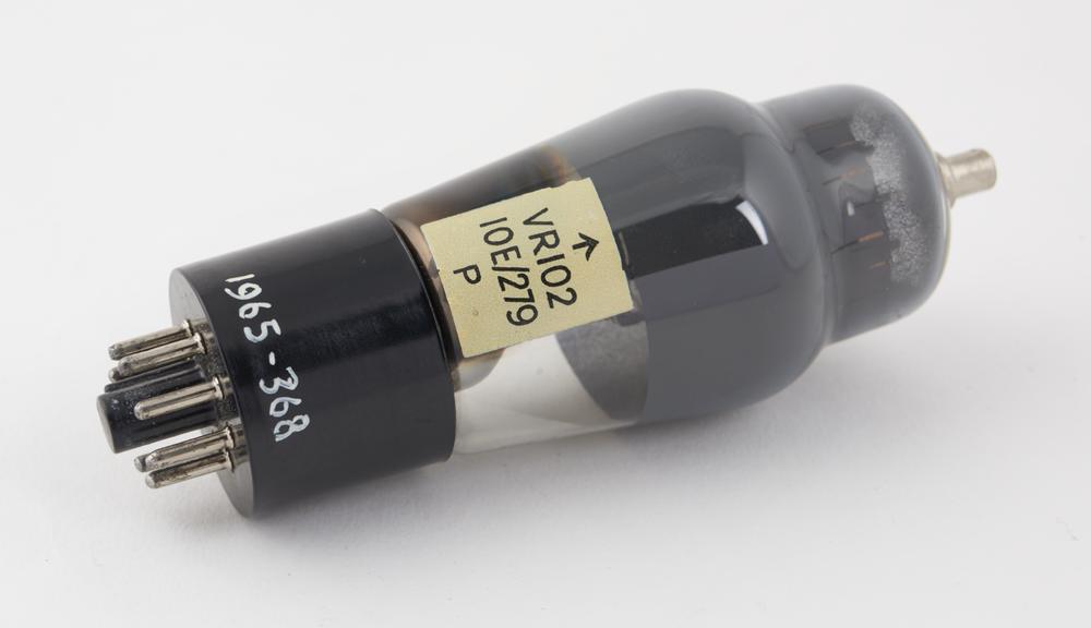 Vacuum tube type CV1102 (double diode)