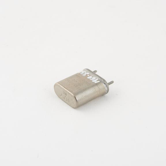 Standard Piezo overtone quartz crystal in metal can