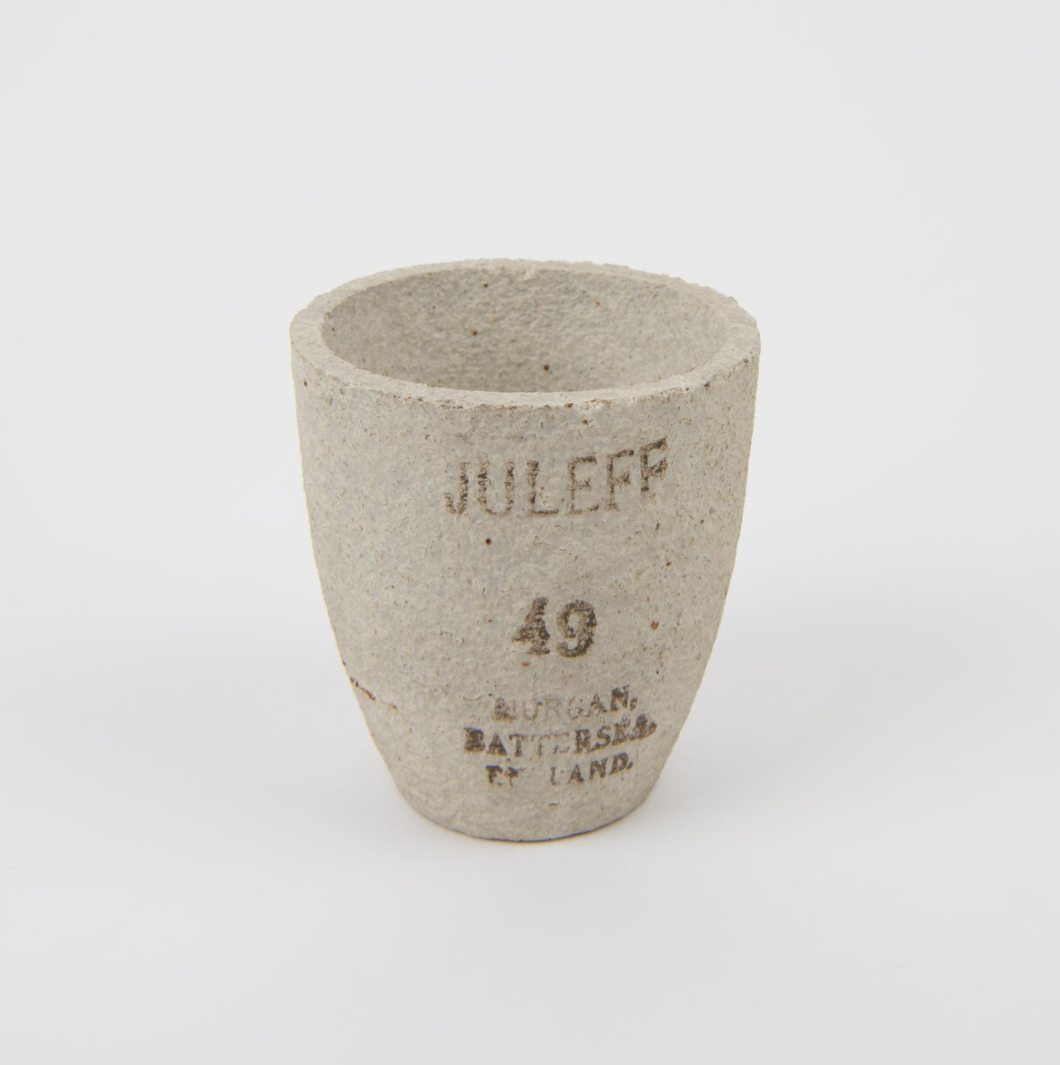 Battersea Juleff crucible | Science Museum Group Collection