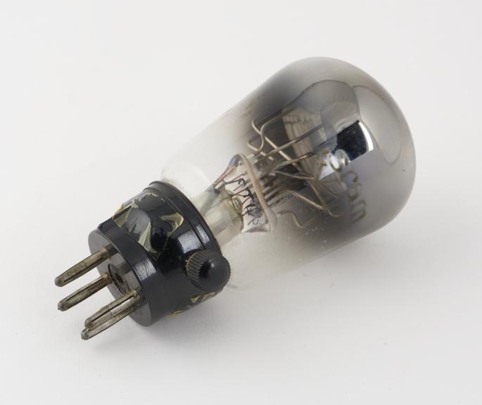 Osram valve, type PT425, pinch marked PT425