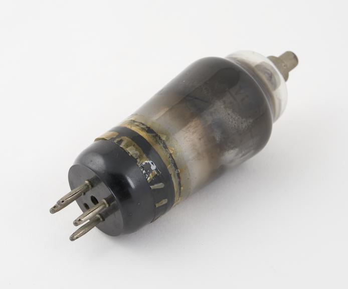 GEC/Osram valve, type GU50, marked VU72 A.M