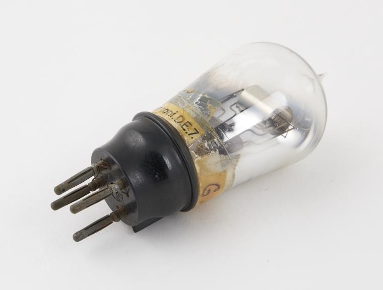 Marconi 4-electrode valve, type D.E.7
