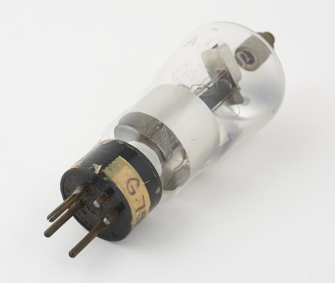 Cosmos output triode valve, type AC/S, C5+tt base