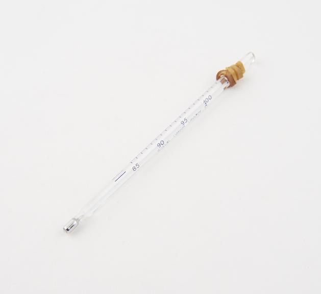 Clinical thermometer, stubby bulb, lens stem, by G. H. Zeal Ltd