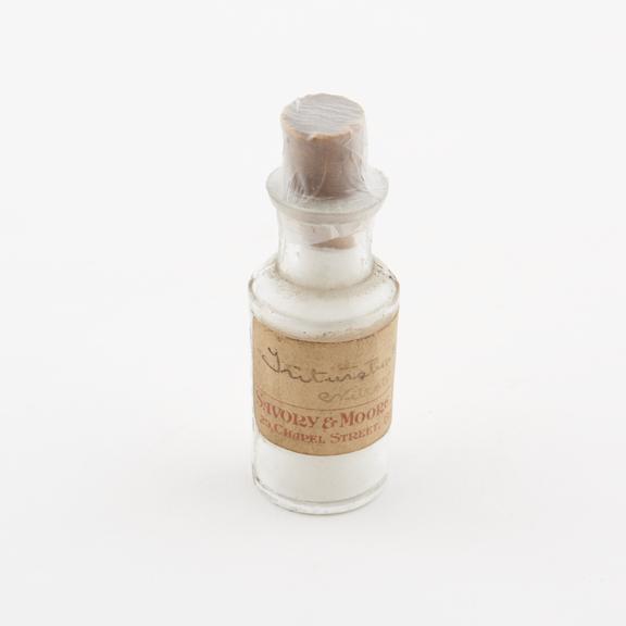 Bottle of pilocarpine, by Savory and Moore, 29 Chapel Street