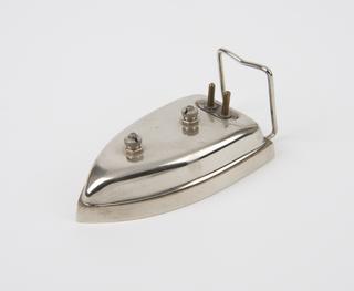 'Prilect' electric travelling iron