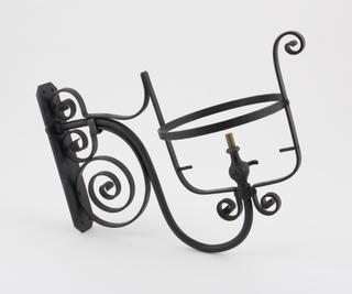 Wrought iron antique bracket