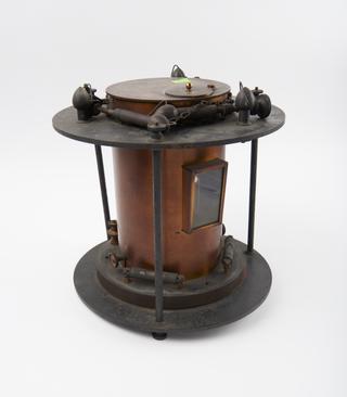 moving coil reflecting galvanometer