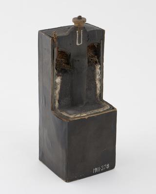 "Obach" dry cell, sectioned