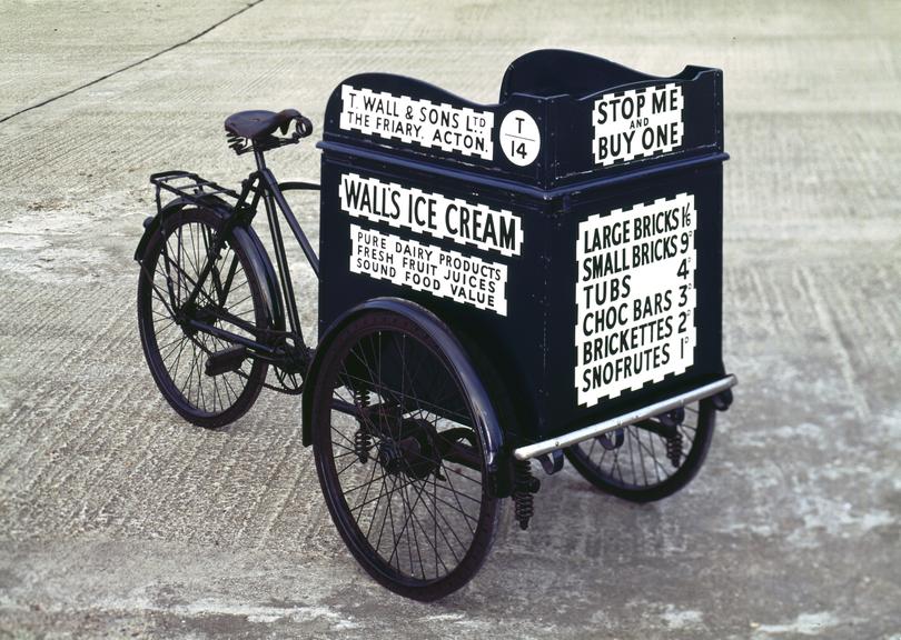 Box-type delivery tricycle, 1938