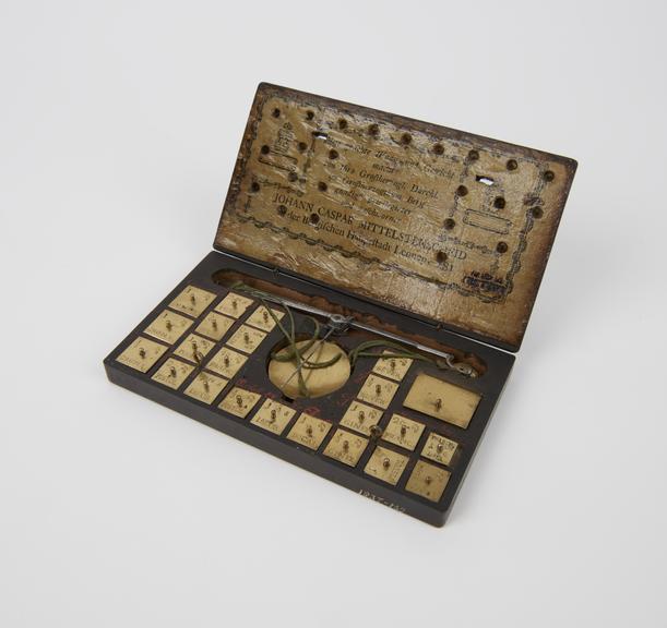 Box of scales and weights, German (Johann Caspar, Lennep) 1810