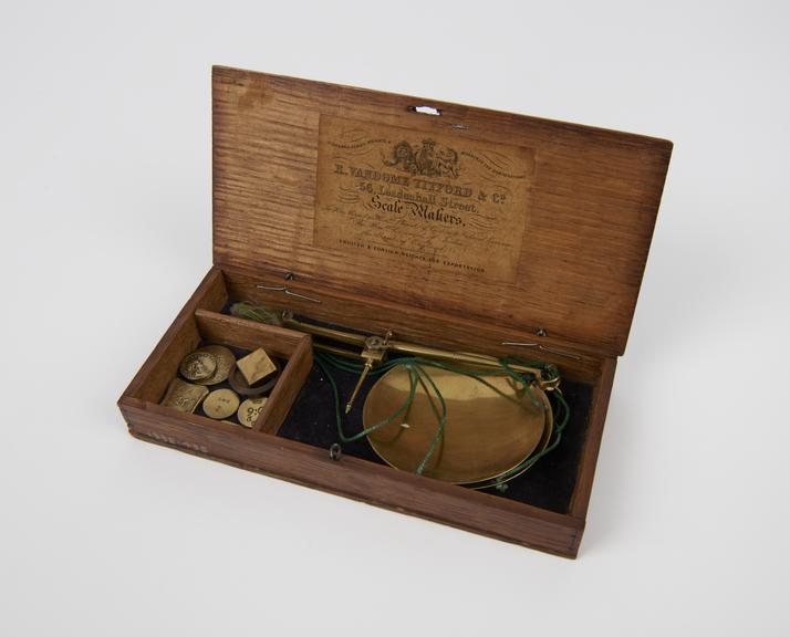 Coin balance and weights, c.1850, by R. Vandome Titford and Co