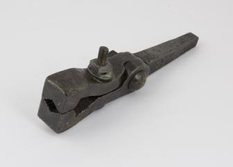 Draw Bench Claw