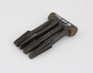 Screw plate