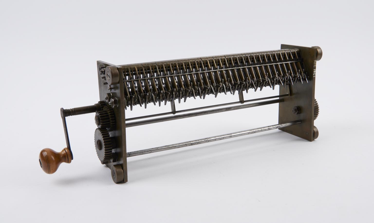 Model of carrying mechanism of Phillips's binary scale calculating machine