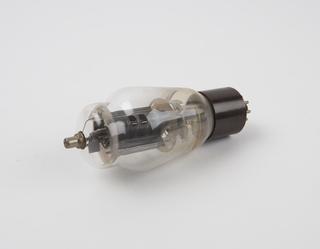 Faulty valve, removed from the Elliott / NRDC 401 Computer MkI