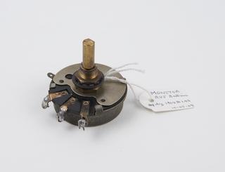 Faulty valve, removed from the Elliott / NRDC 401 Computer MkI