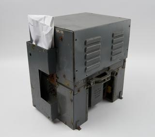 I.F.F. Mark II transponder R3003