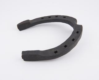 Horseshoe for cart horse from Portslade forge, Sussex, Britain, 1890-1930